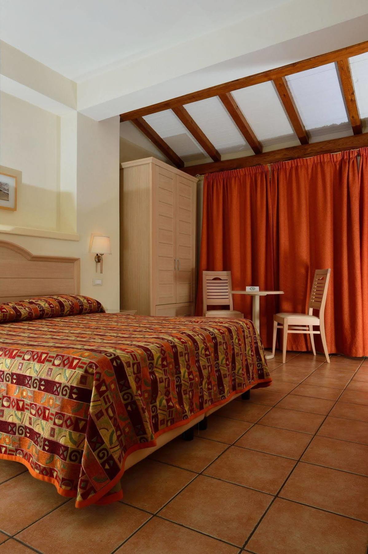 Hotel Acquasanta Terracina Exterior photo